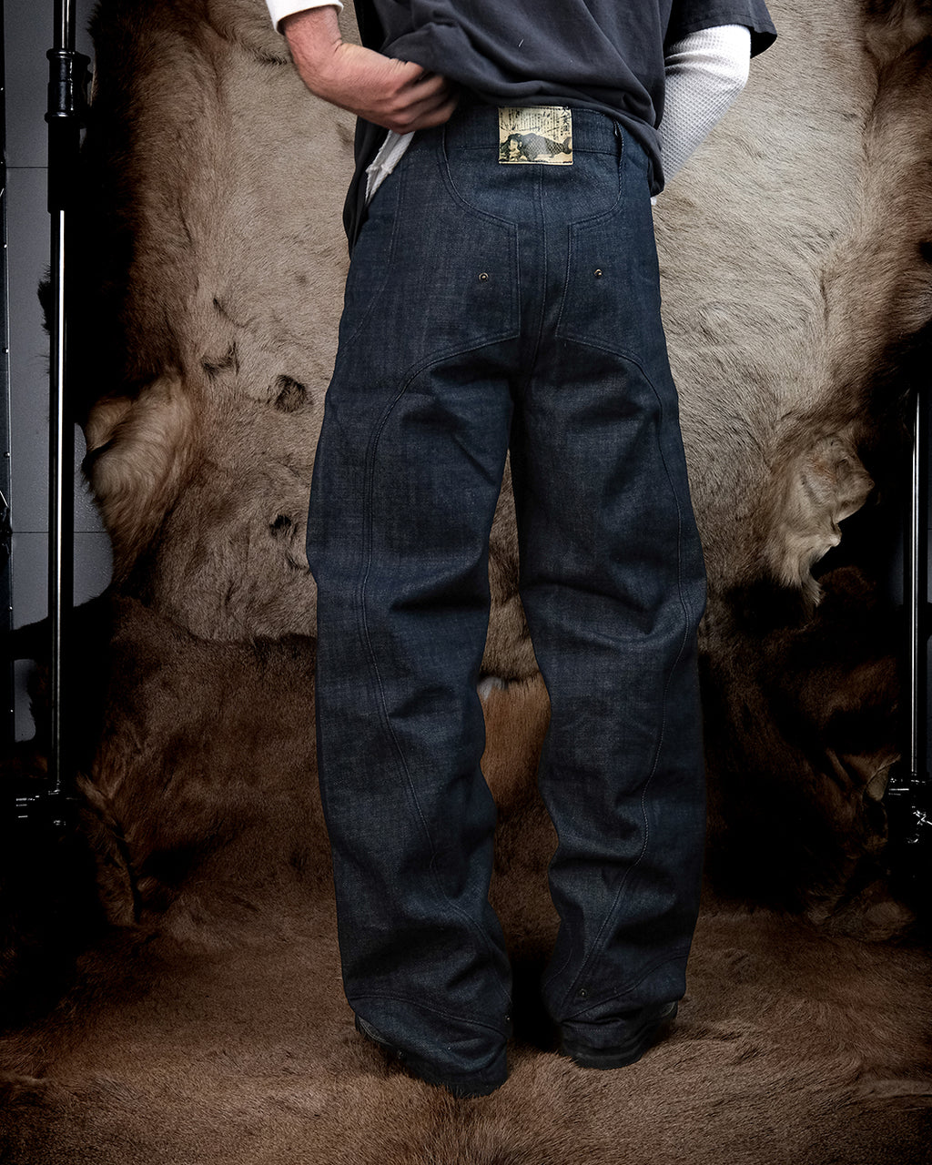 Ebony v7 [RAW SELVEDGE] - [14OZ]