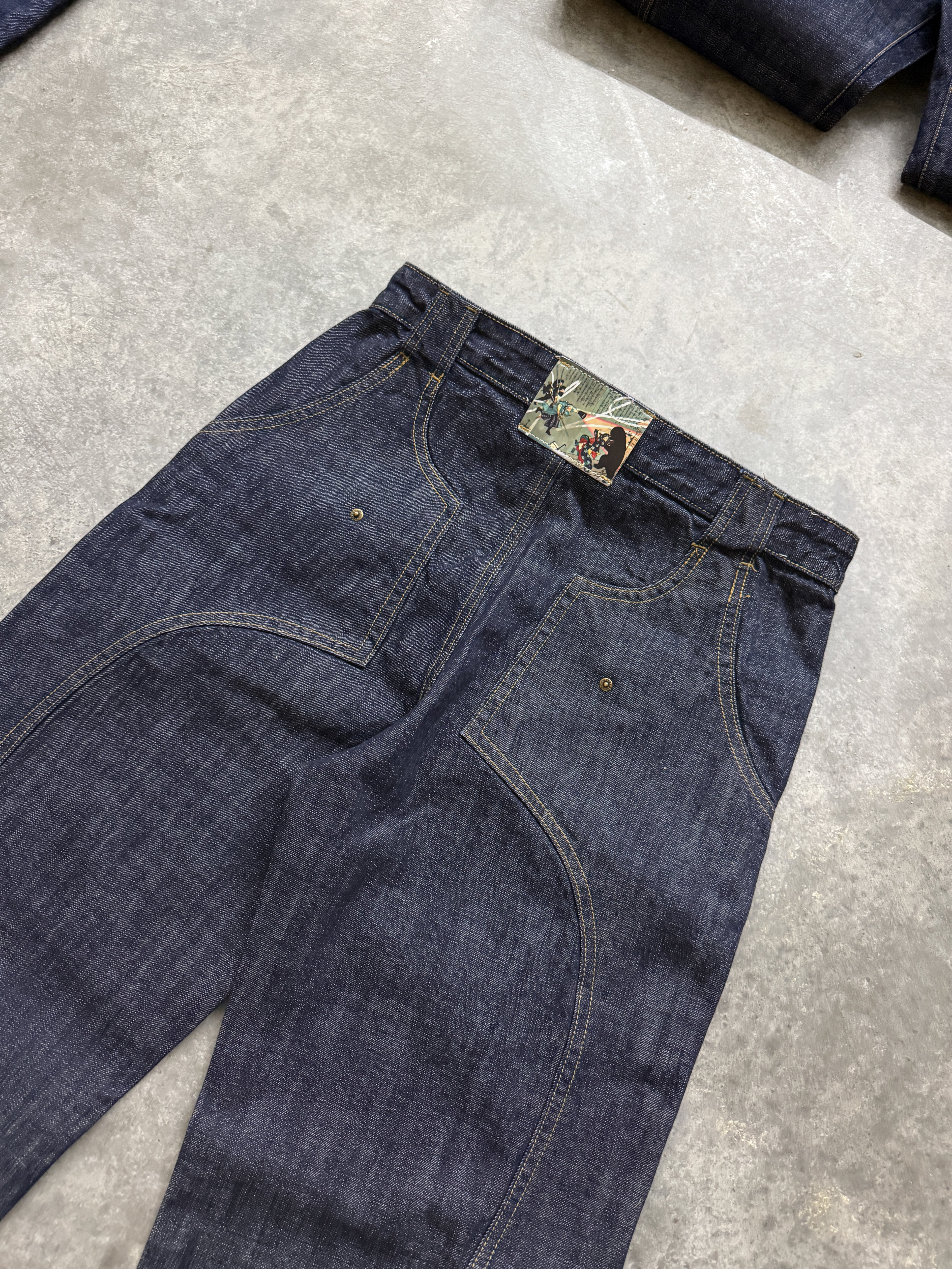 Ebony v8 [RAW SELVEDGE] - [14OZ]