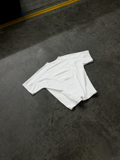 Blanco Tee