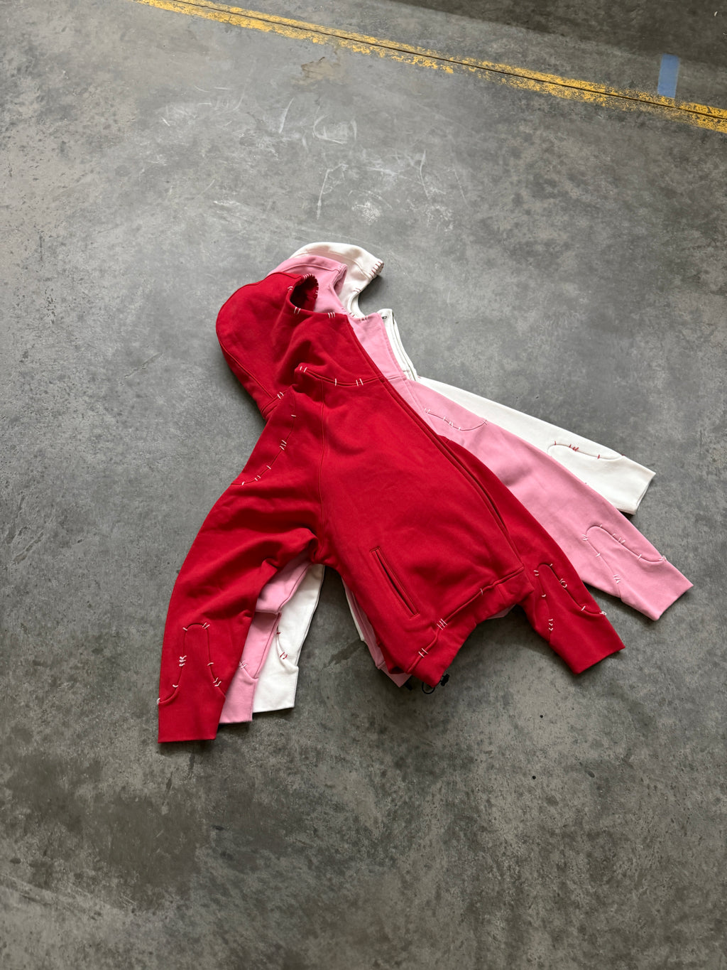 Rojo Hood