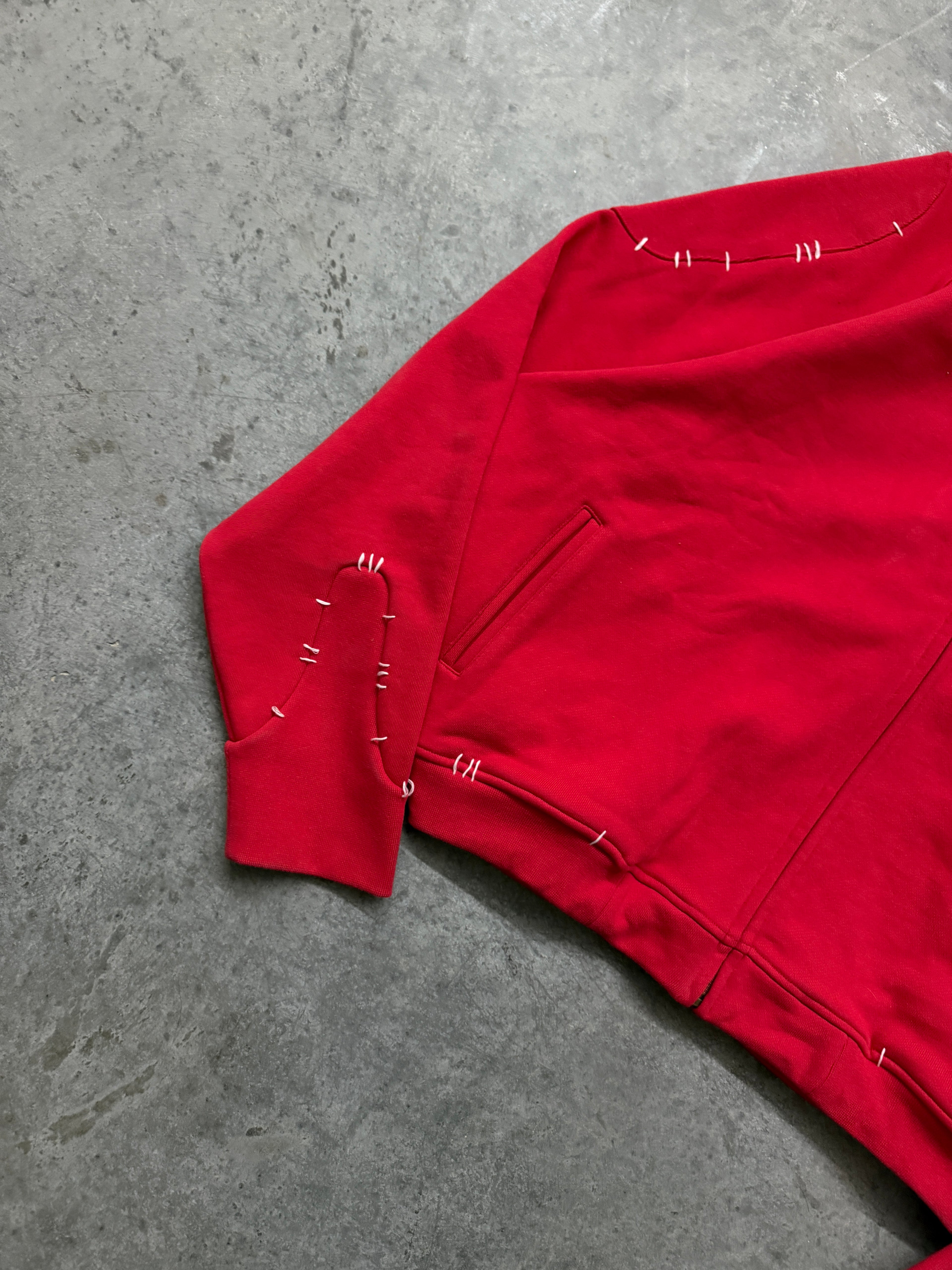 Rojo Hood