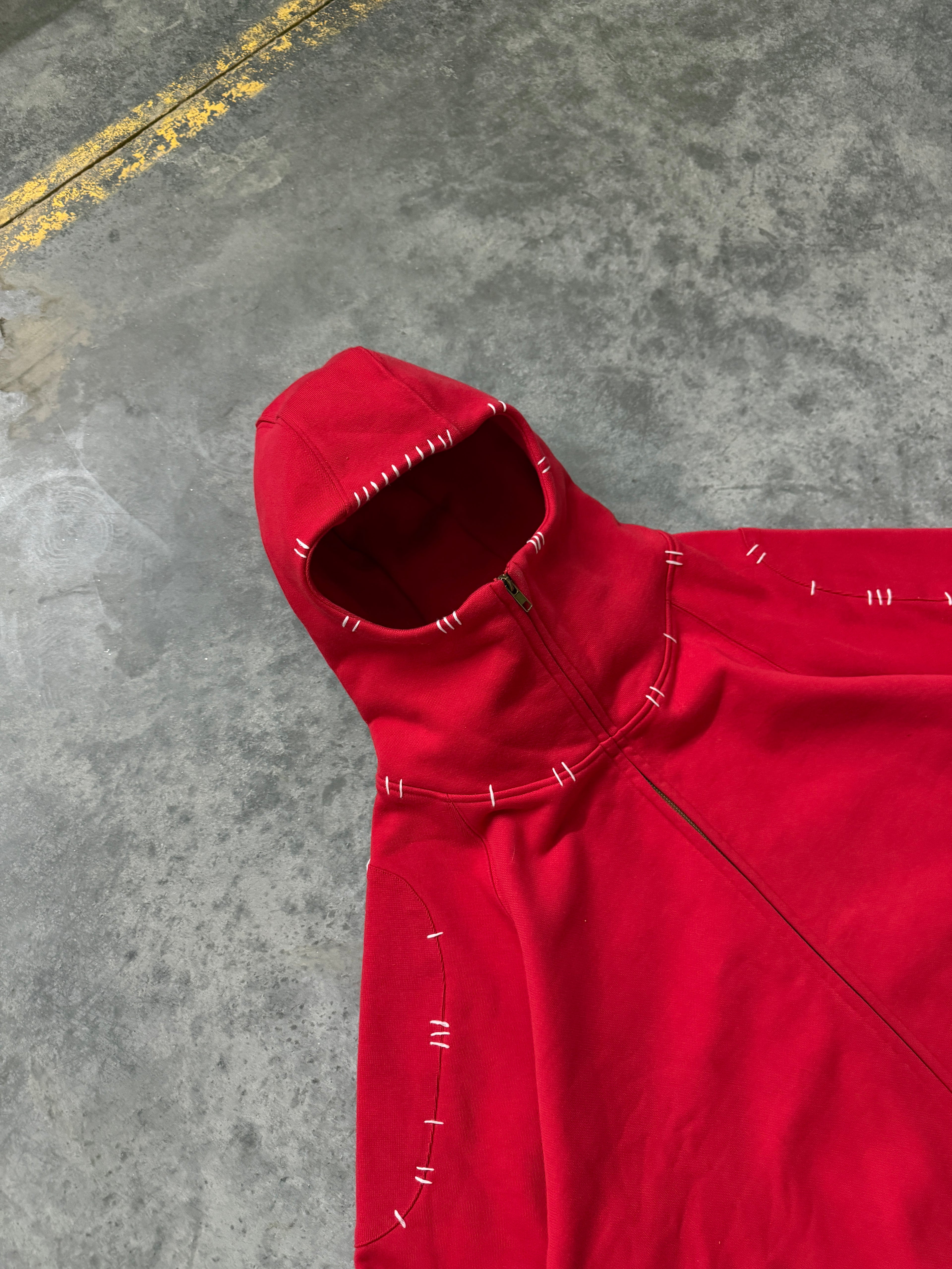 Rojo Hood