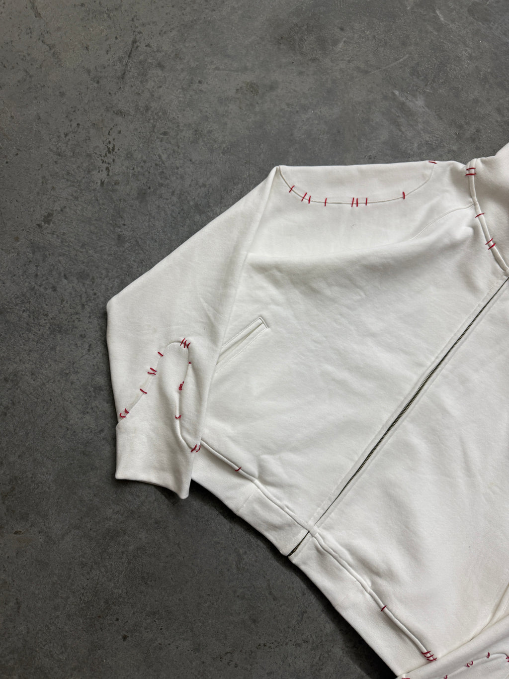 Blanco Hood