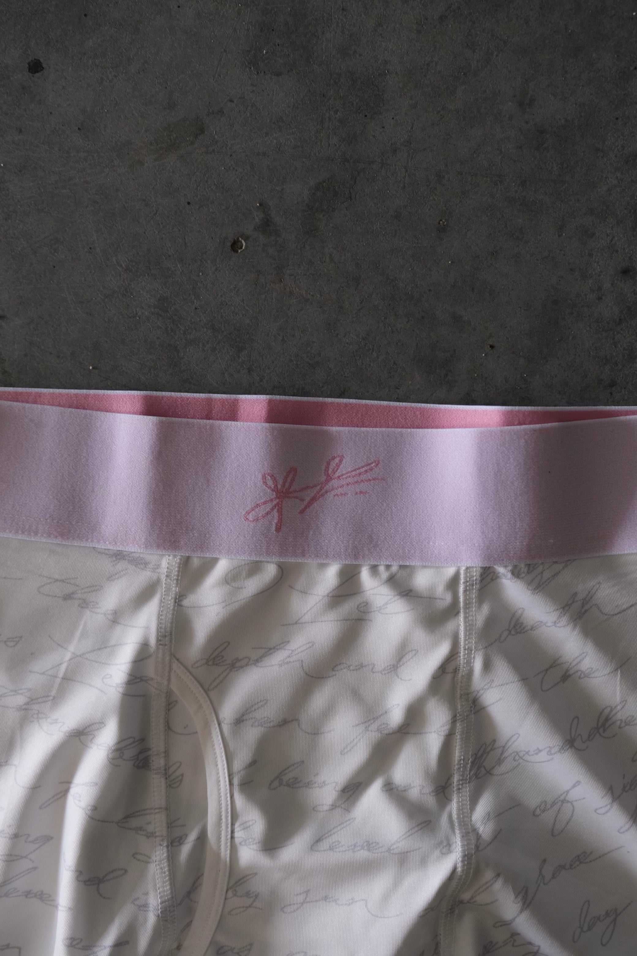 V JUNDERWEAR