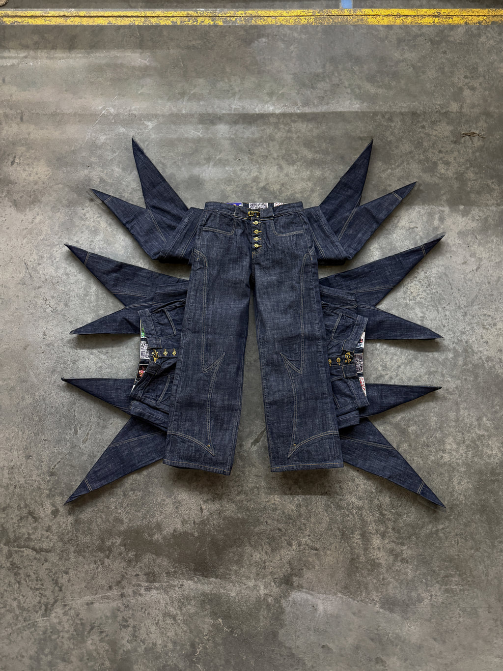 Ebony v8 [RAW SELVEDGE] - [14OZ]